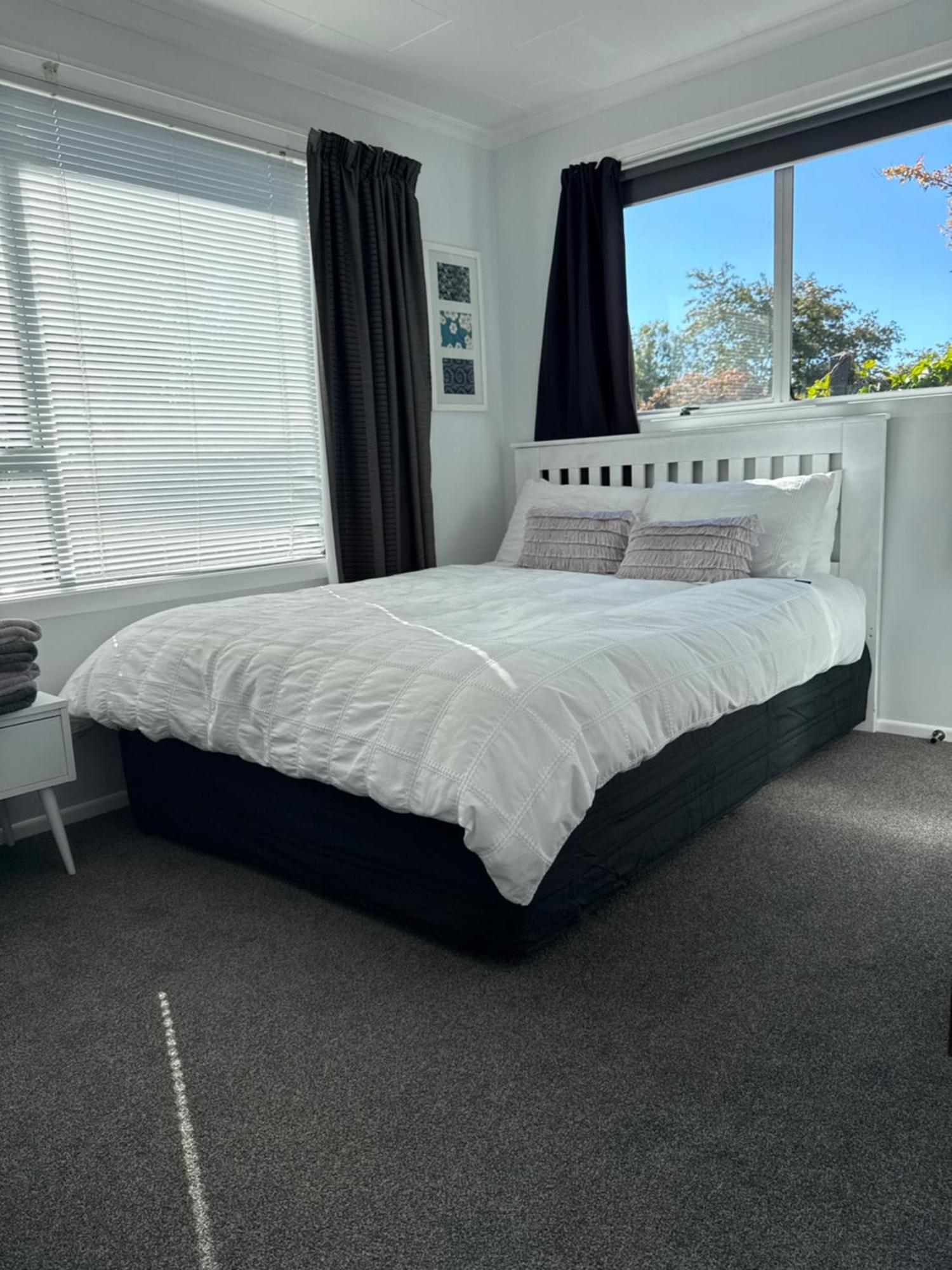Inglewood Shared Home Bnb New Plymouth Exterior foto